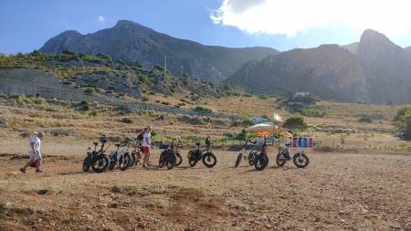 Macari e Baia Santa Margherita in Fat-Bike