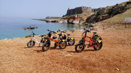 Tonnara di San Vito lo Capo e Tramonto a Cala Mancina in Fat-Bike